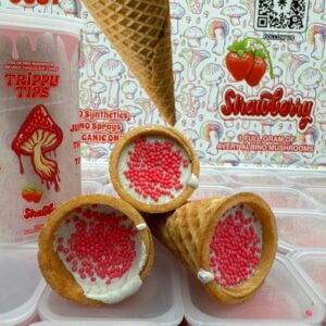 Trippy Tips Strawberry Cones