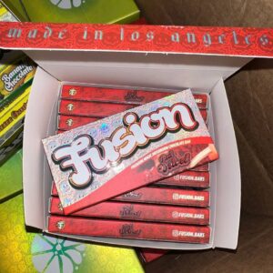 Fusion Red Velvet Chocolate Bar